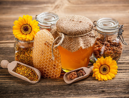 Чудо мази на основе пчелиных продуктов. Рецепты и применение